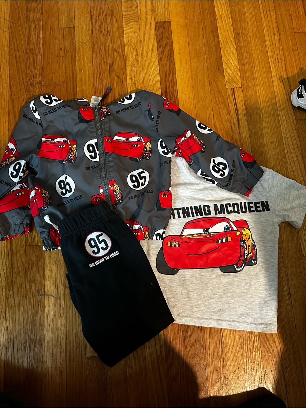 Lightning McQueen Kids 3-Piece Set - Red, Gray, Black